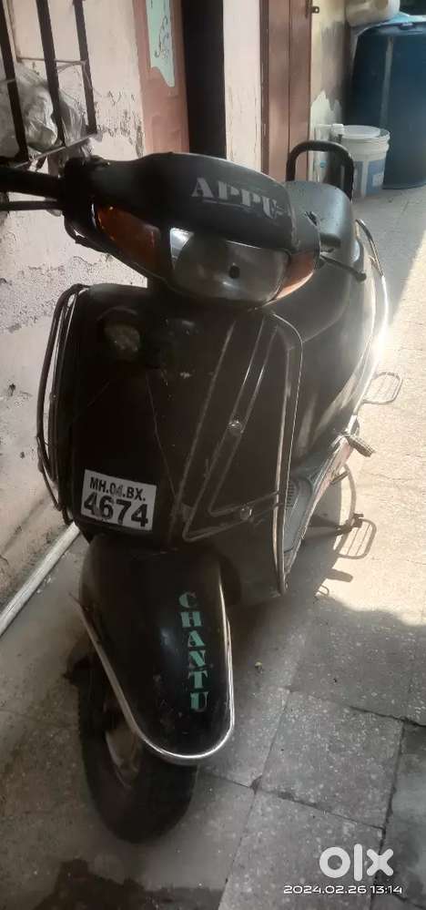 Olx old activa sale