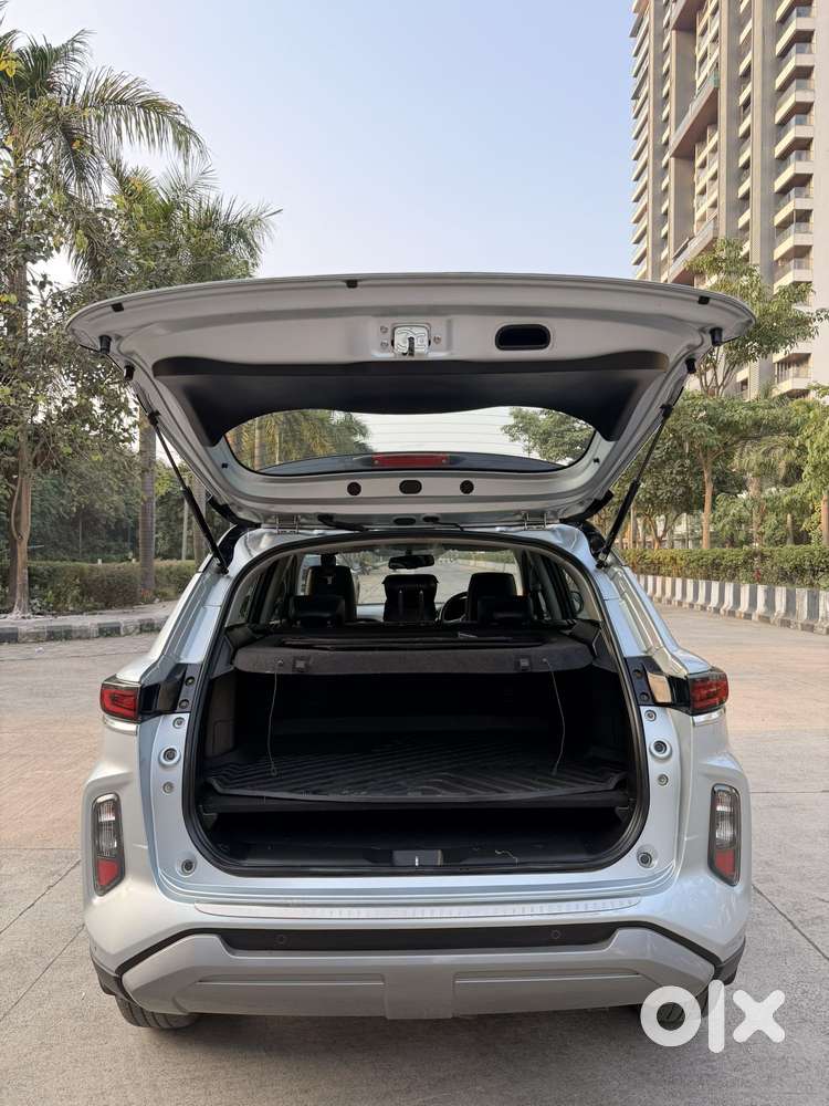 Toyota Urban Cruiser Hyryder 1.5 V Neo Drive At, 2023, Petrol