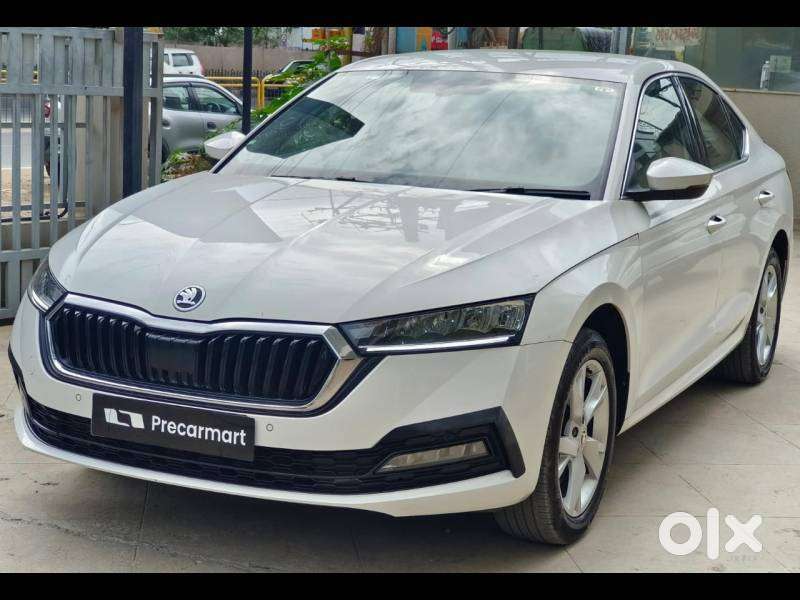 Skoda Octavia 2.0 Style Tsi At, 2021, Petrol