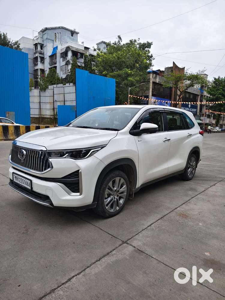 Toyota Innova Hycross 2.0 Zx (o) Hybrid 7 Str, 2026, Cng & Hybrids
