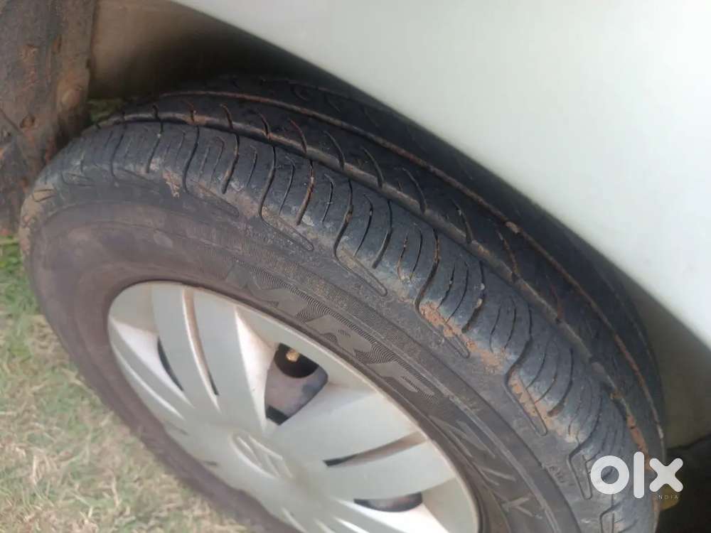 Best Milage And Lucky Charm Car For 4-5 Family Members