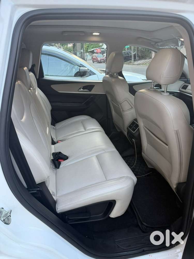 Mahindra Xuv700 2023 Diesel Good Condition