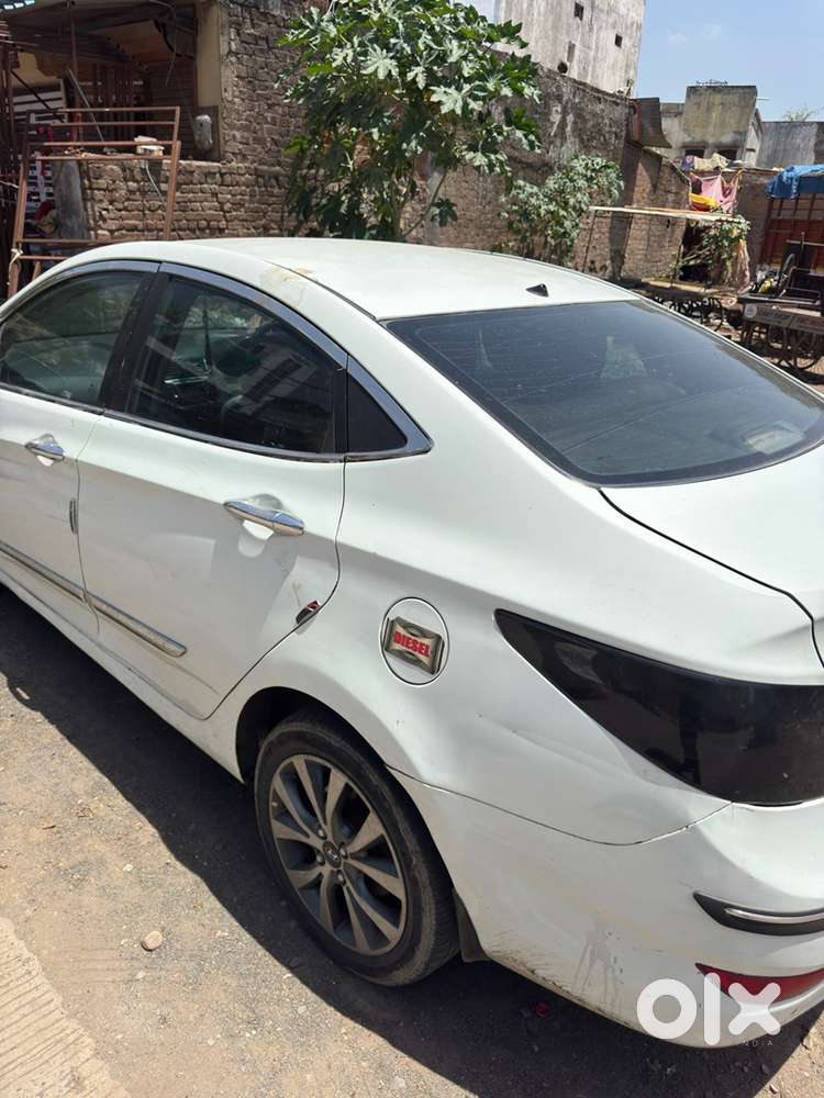 Hyundai Fluidic Verna Diesel Manual 2013