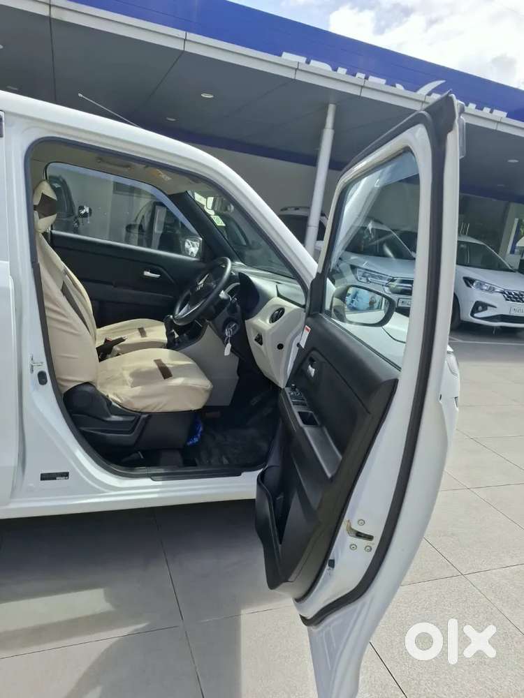 Maruti Suzuki Wagon R Vxi 1.0 Cng, 2025, Cng & Hybrids