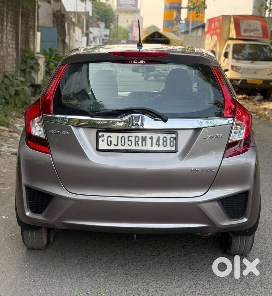 Honda Jazz V Automatic, 2016, Petrol