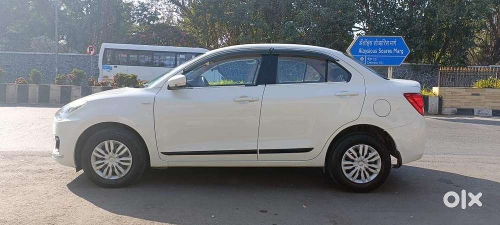 Maruti Suzuki Dzire Vdi Amt, 2018, Diesel
