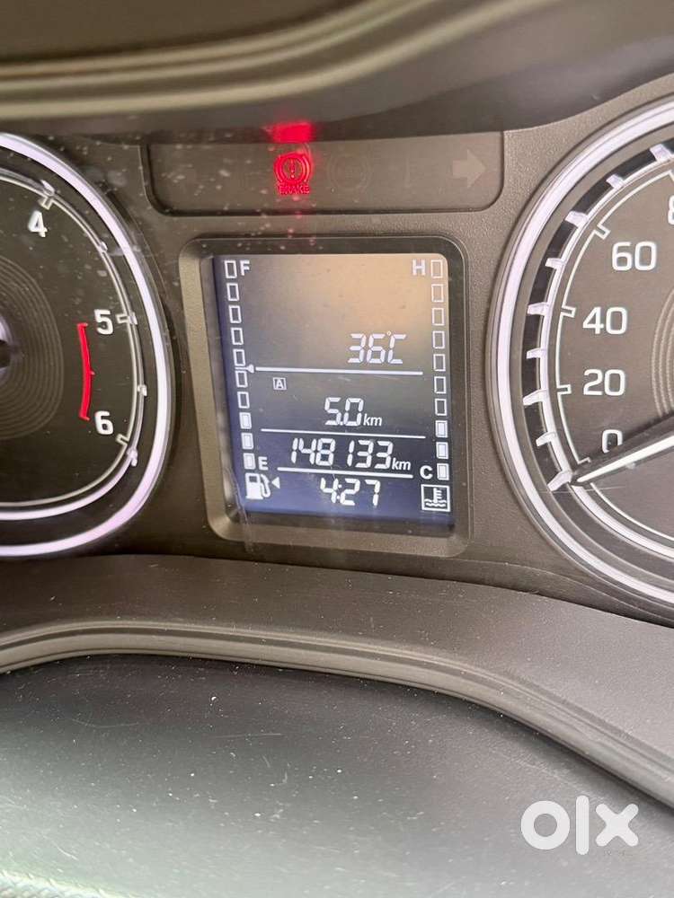 Maruti Suzuki Vitara Brezza 2018 Diesel Full Company Service