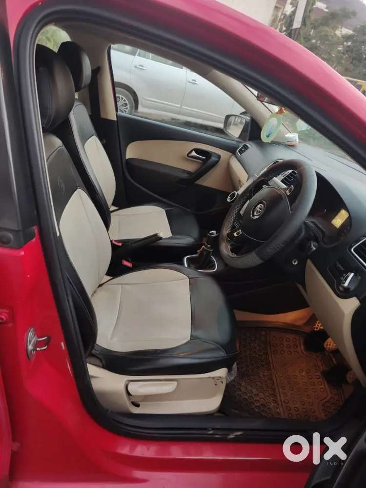 Volkswagen Polo 2015 Petrol
