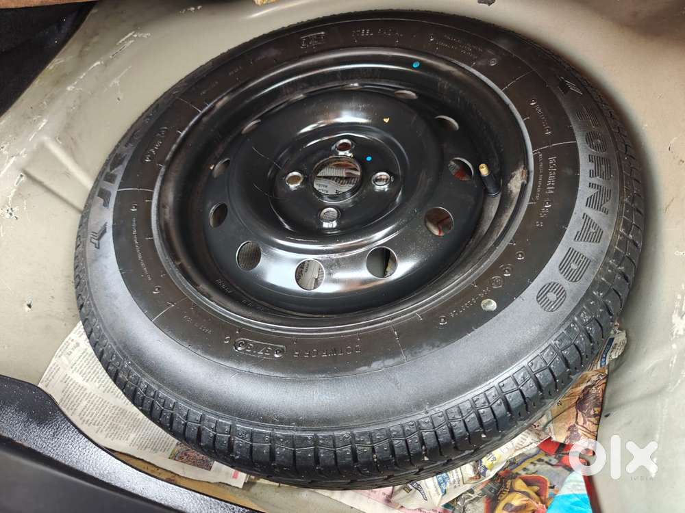 Maruti Suzuki Swift Dzire Vxi Optional, 2013, Petrol