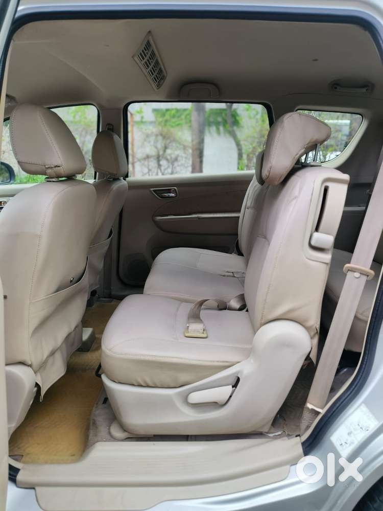 Maruti Suzuki Ertiga Vxi Abs Bs Iv, 2013, Petrol