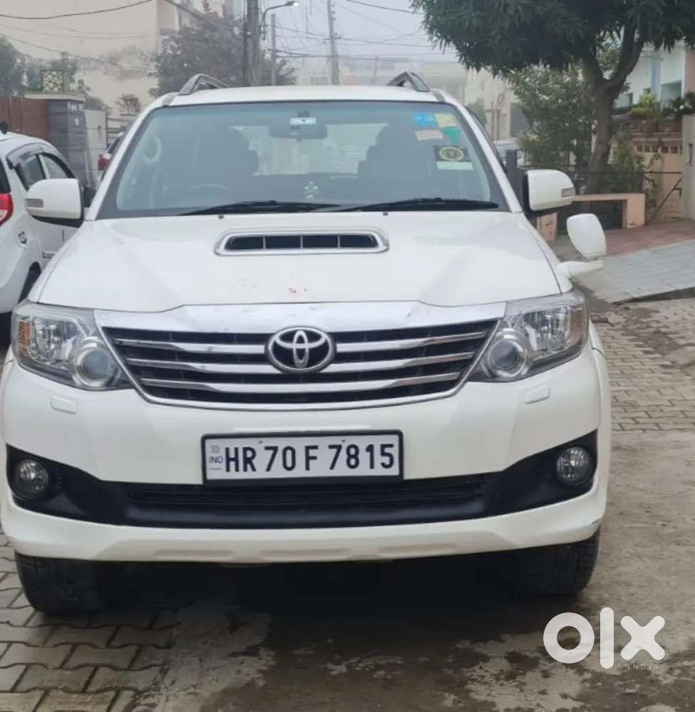 Toyota Fortuner Diesel 2015