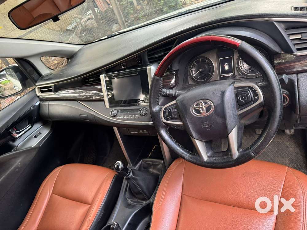 Toyota Innova Crysta 2.4 V 7 Str, 2018, Diesel