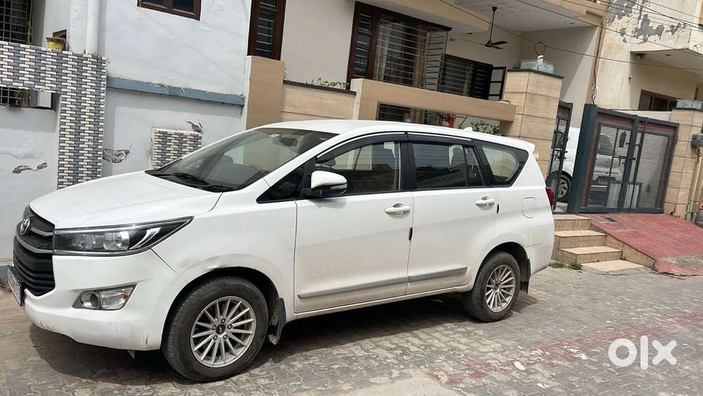 2020 Toyota Innova Crysta