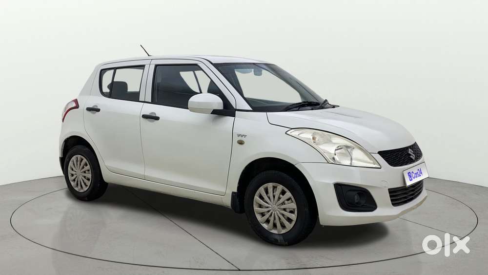 Maruti Suzuki Swift Lxi, 2015, Petrol