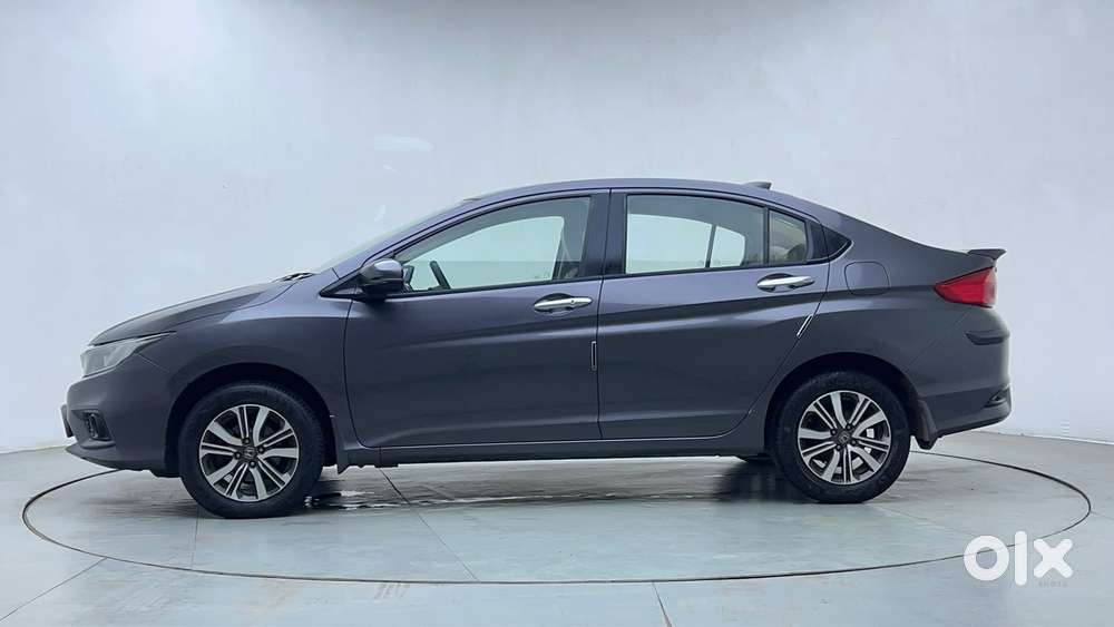 Honda City I-vtec V, 2018, Petrol