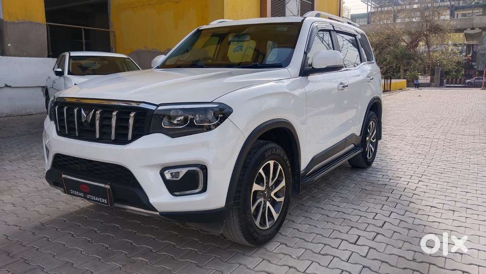 Mahindra Scorpio-n 2.0 Z8 Petrol At 7 Str, 2023, Petrol