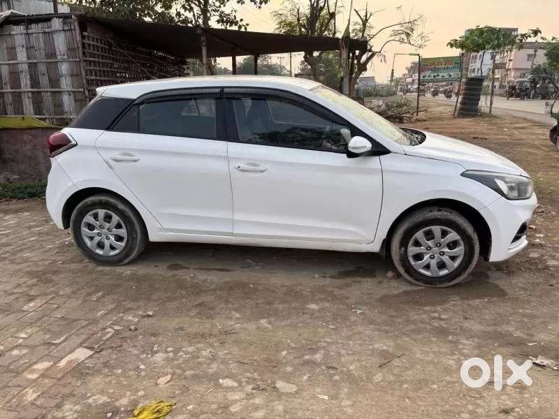 Hyundai Elite I20 Sportz Plus, 2019, Petrol