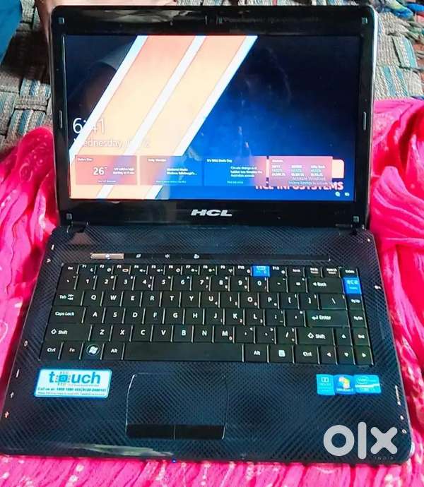 HCL intel(R)Core(TM)i3-235M Good condition