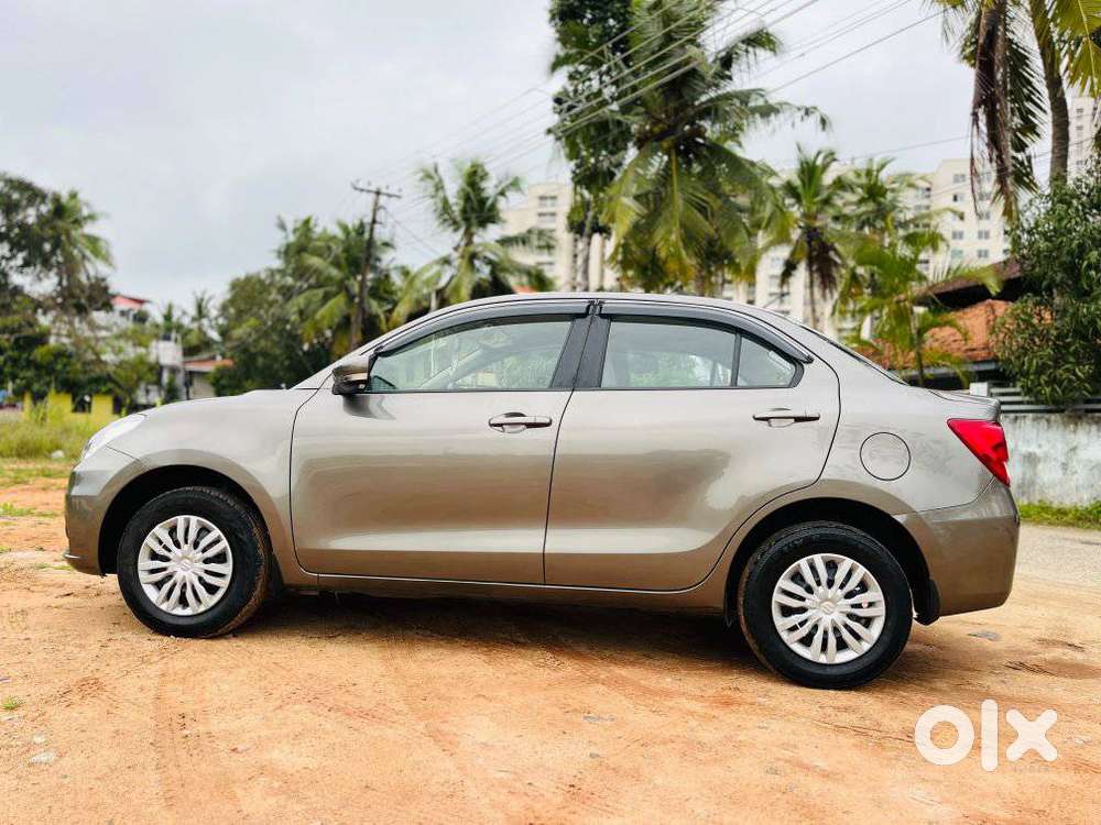 Maruti Suzuki Dzire 1.2 Vxi, 2024, Petrol