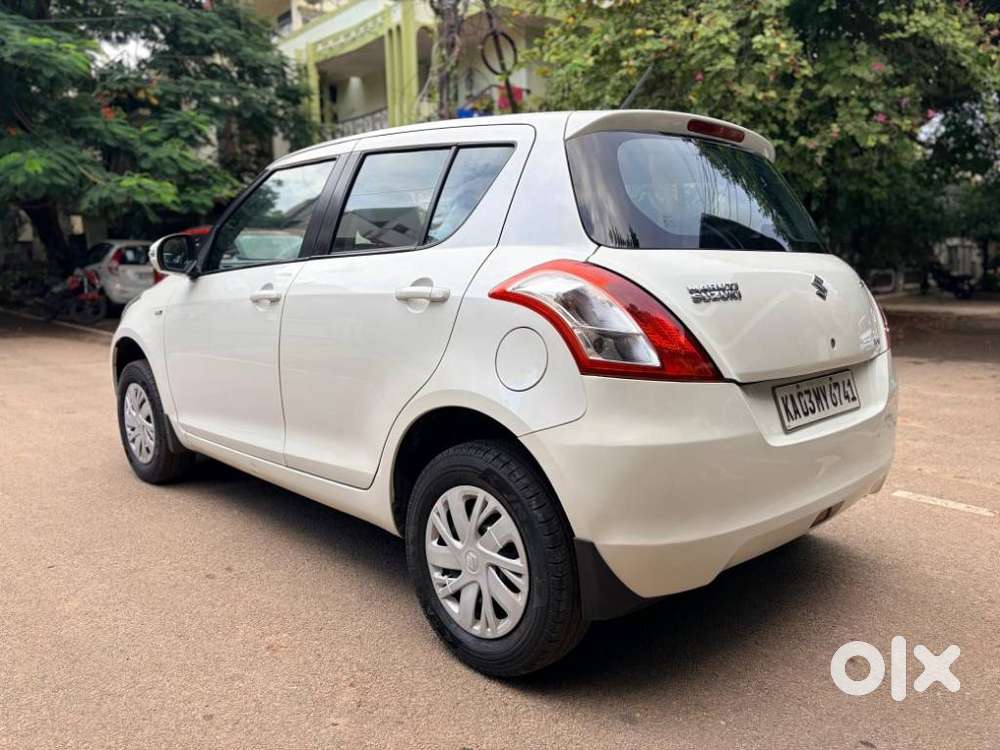 Maruti Suzuki Swift 1.2 Vxi (o), 2016, Petrol