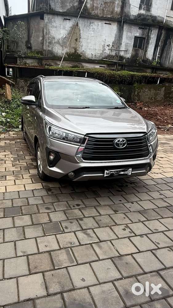 Toyota Innova Crysta 2018