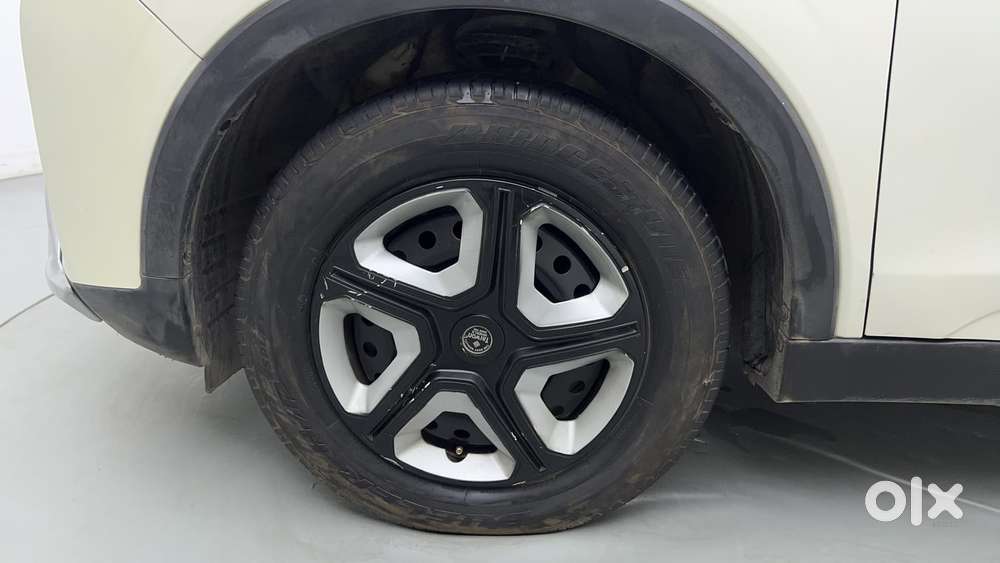 Mahindra Xuv300 W6, 2021, Petrol