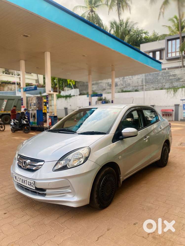 Excellent Condition Honda Amaze Diesel Manual 2014