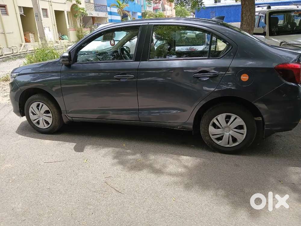 Honda Amaze 2nd Gen 2023 Petrol Well Maintained