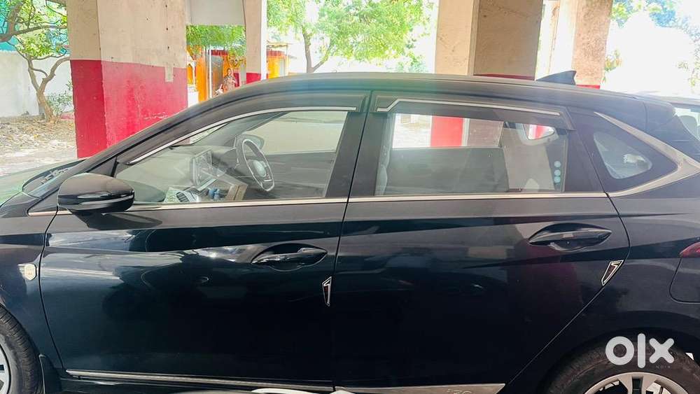 Hyundai I20 Sportz (o) Sunroof