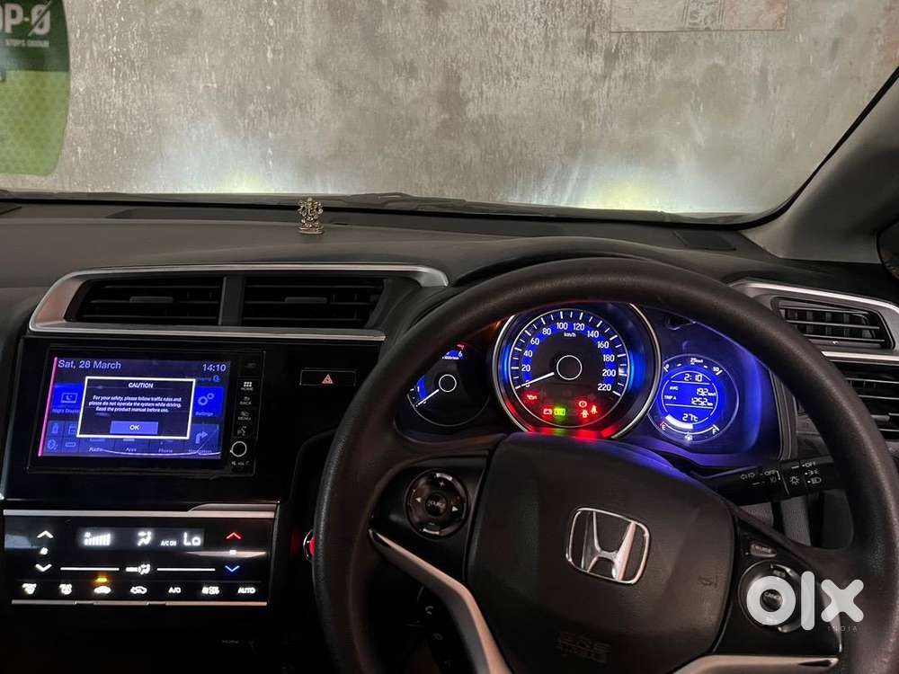 Honda Wr-v 2018 Dec,diesel, Well Maintained.