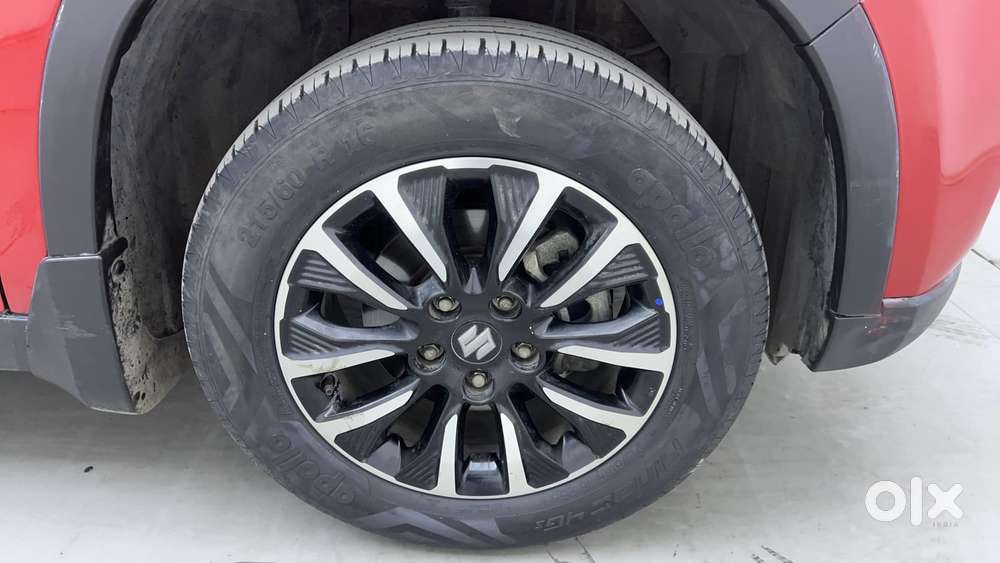 Maruti Suzuki Vitara Brezza 1.5 Zxi Plus At Dual Tone, 2022, Petrol