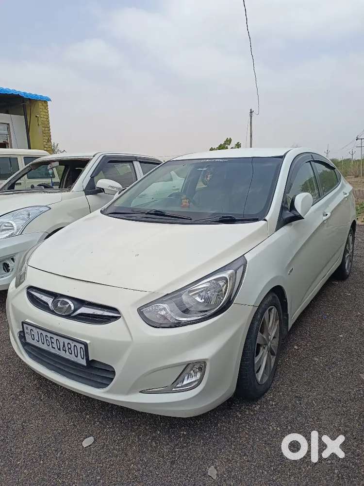 Hyundai Verna 1.6 S 2012