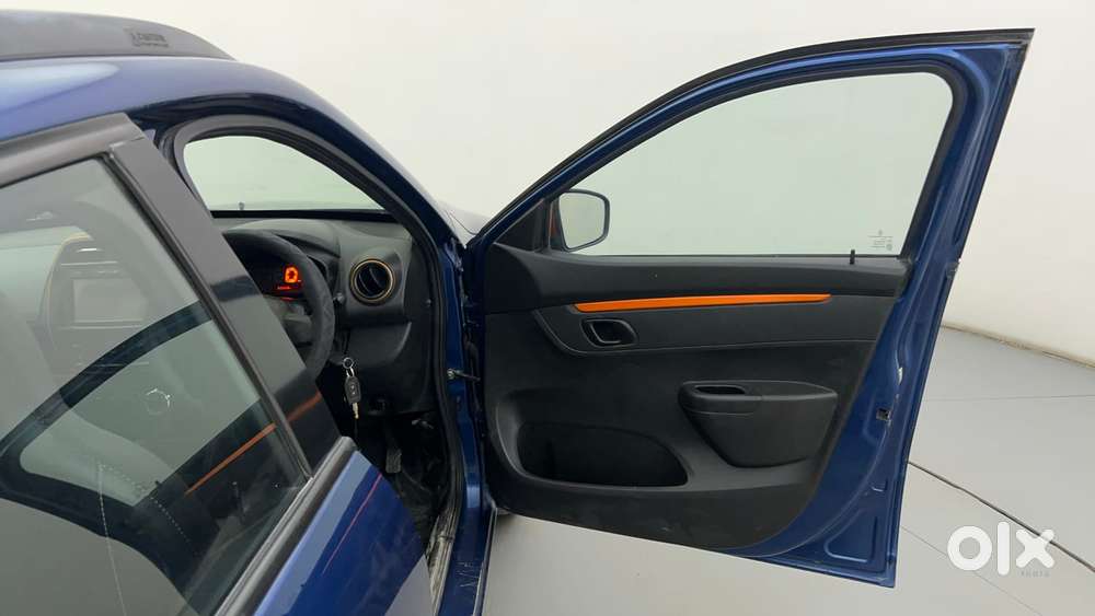 Renault Kwid 1.0 Rxt Amt, 2017, Petrol