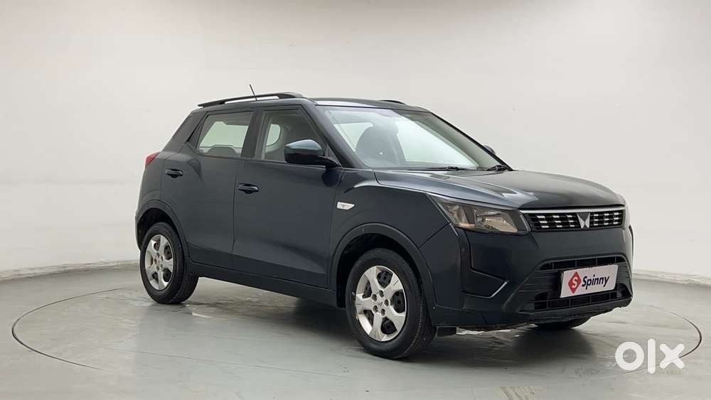 Mahindra Xuv300 W6, 2022, Petrol