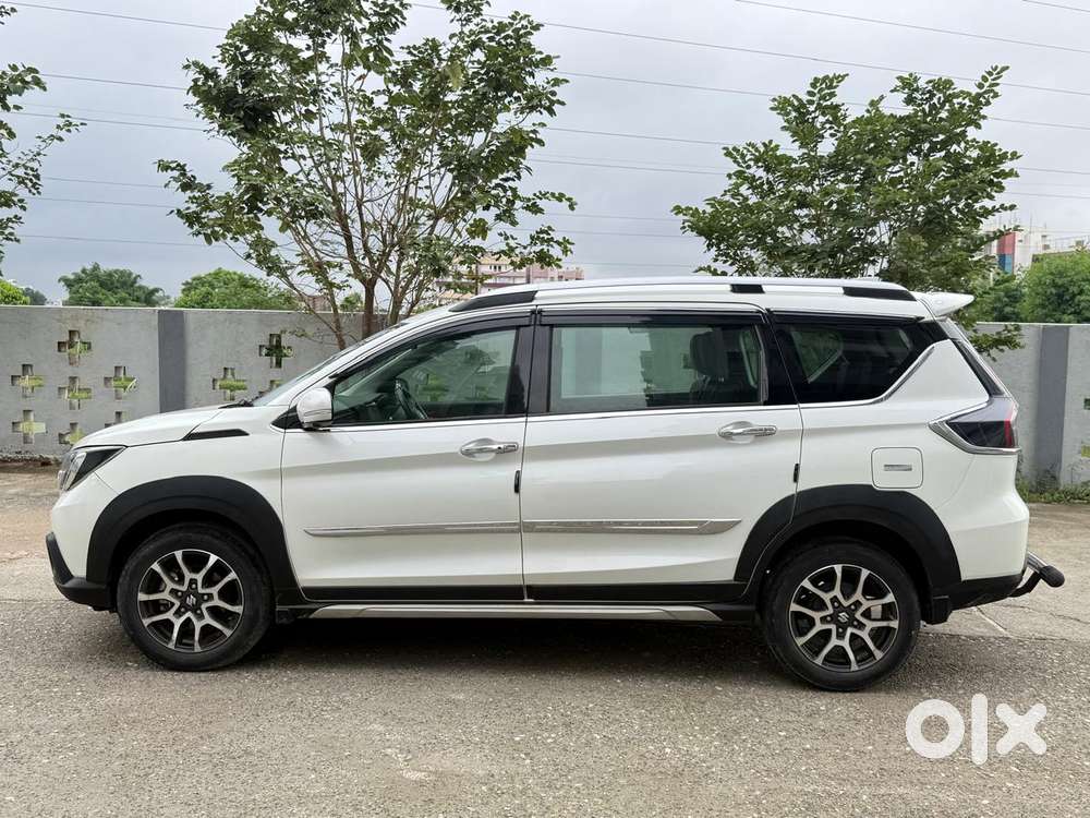 Maruti Suzuki Xl6 1.5 Alpha Mt, 2022, Petrol