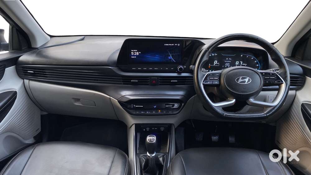 Hyundai New I20 1.2 Asta (o) Mt, 2023, Petrol