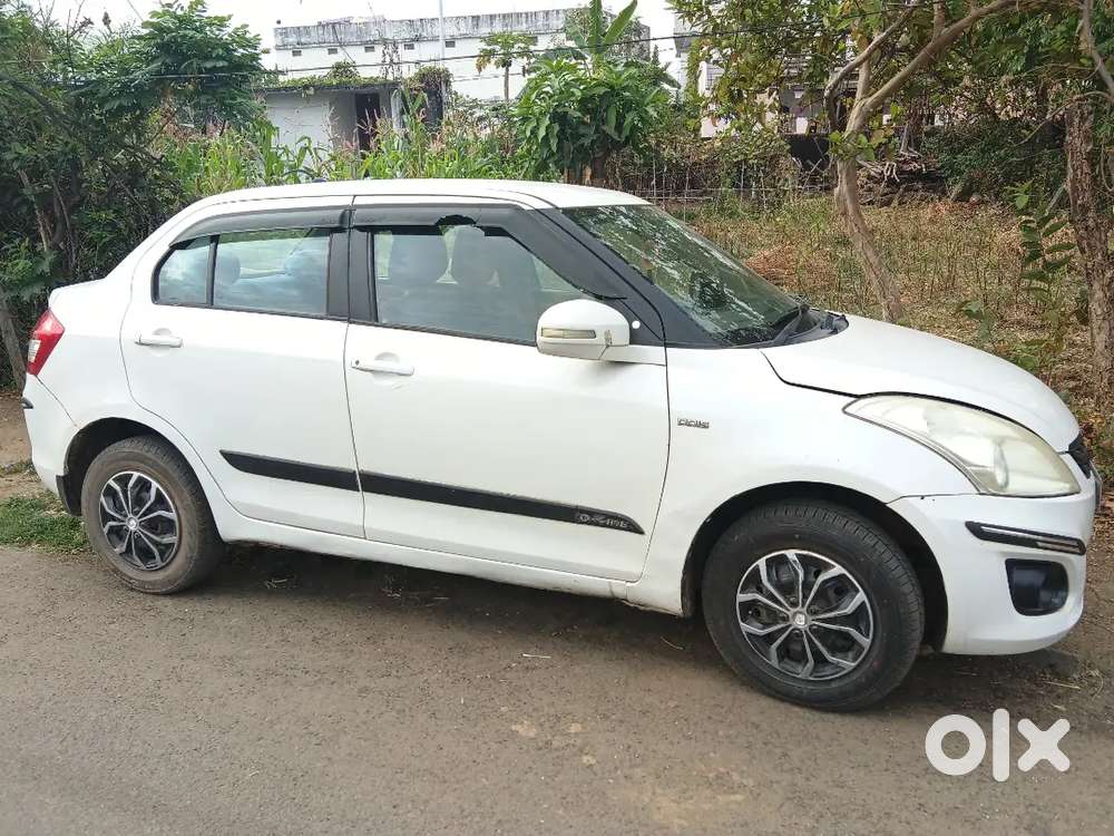 Maruti Suzuki Swift Dzire 2014 Diesel 100000 Km Driven