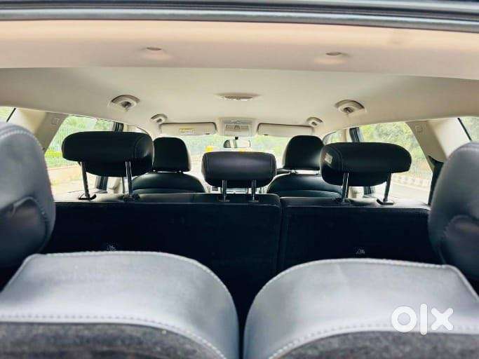 Mahindra Alturas G4 4x2 At, 2022, Diesel