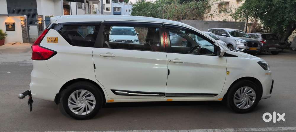 Maruti Suzuki Ertiga 2022-2023 Vxi Cng, 2024, Cng & Hybrids