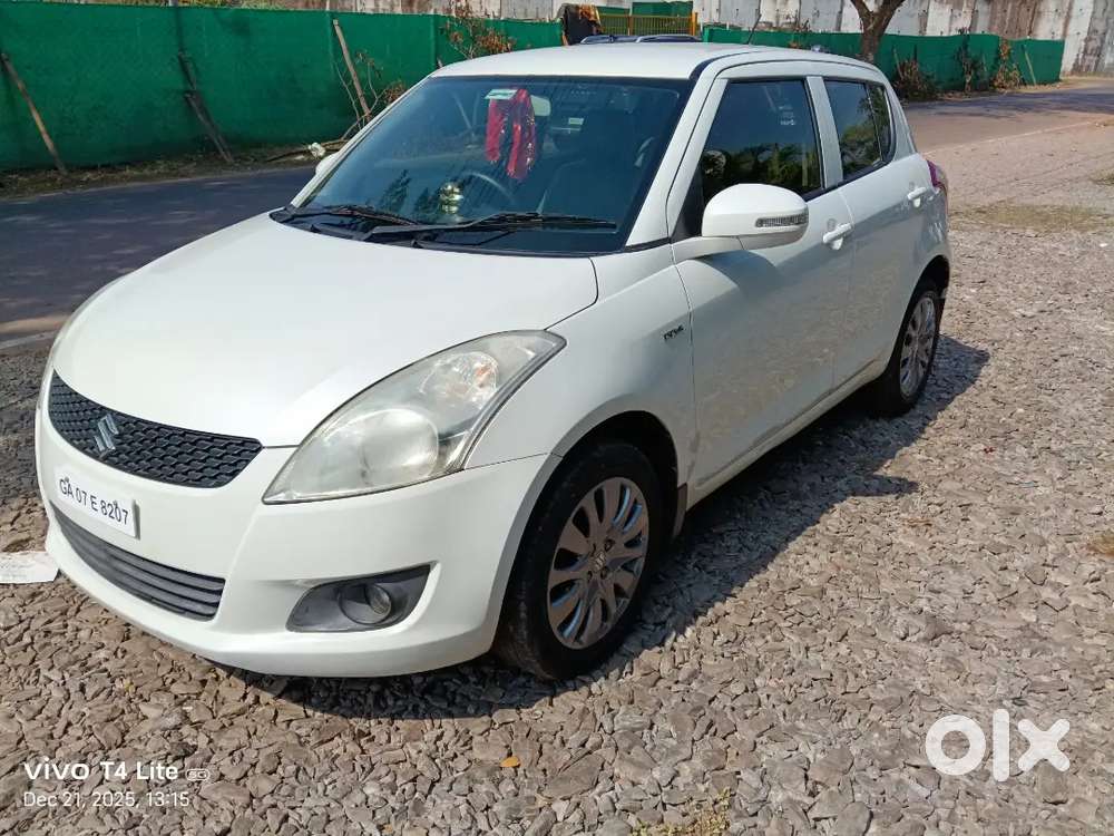 Maruti Suzuki Swift 2013 Diesel 54000 Km Driven