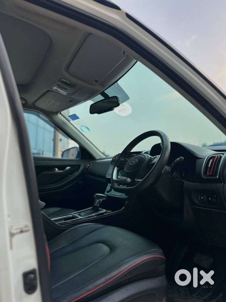 Hyundai Creta 1.5 Sx (o) Knight Ivt Petrol Dual Tone, 2022, Petrol