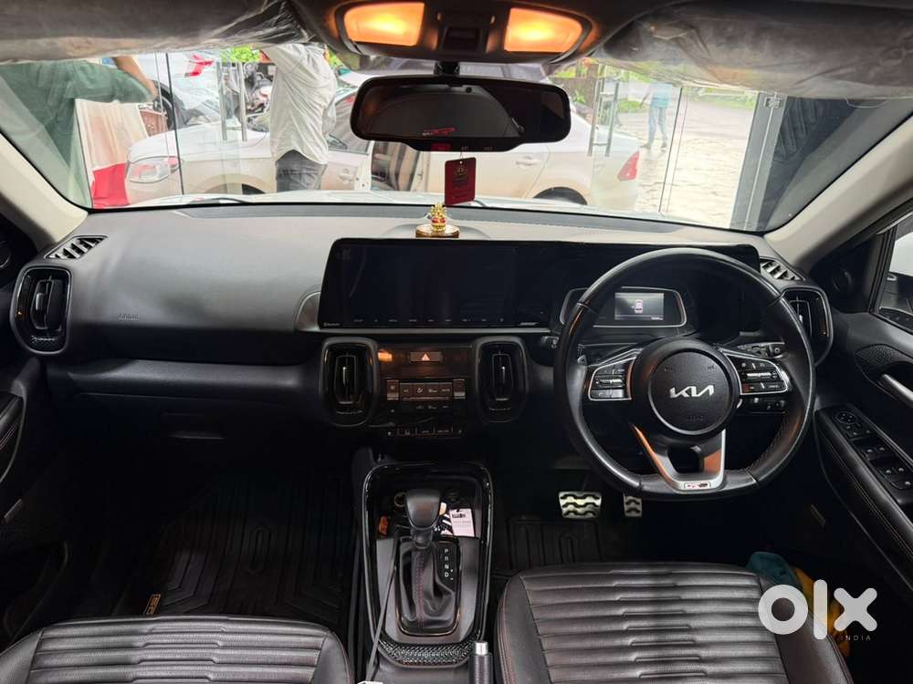 Kia Sonet Petrol 2023