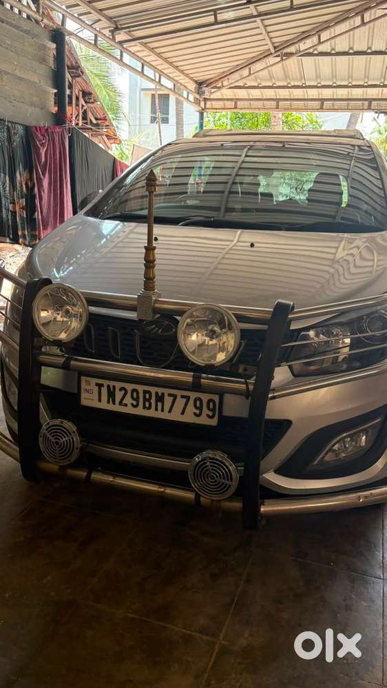 Mahindra Marazzo Diesel 2019