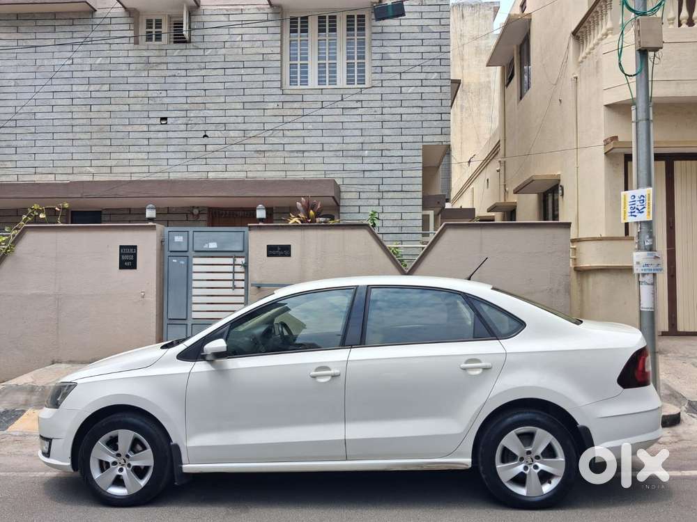 Skoda Rapid 1.6 Ambition Plus Tdi At, 2018, Electric