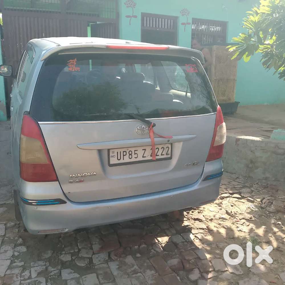 Toyota Innova Crysta 2010