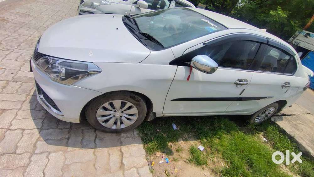 Maruti Suzuki Ciaz Vxi, 2015, Petrol