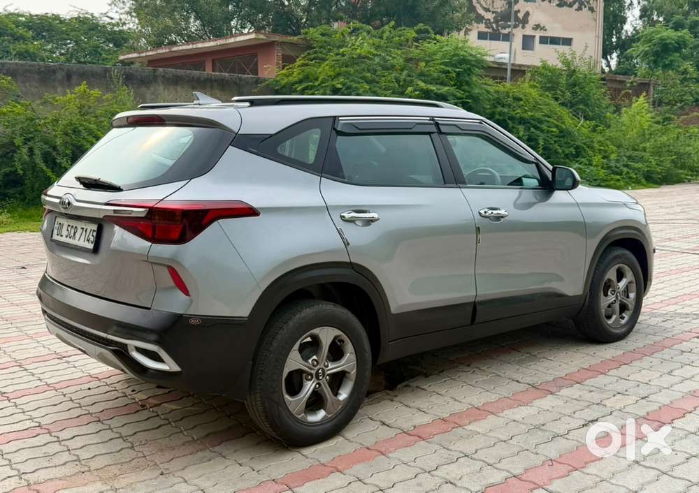 Kia Seltos Petrol Manual 2020 Alloys Push Button Apple Car Play