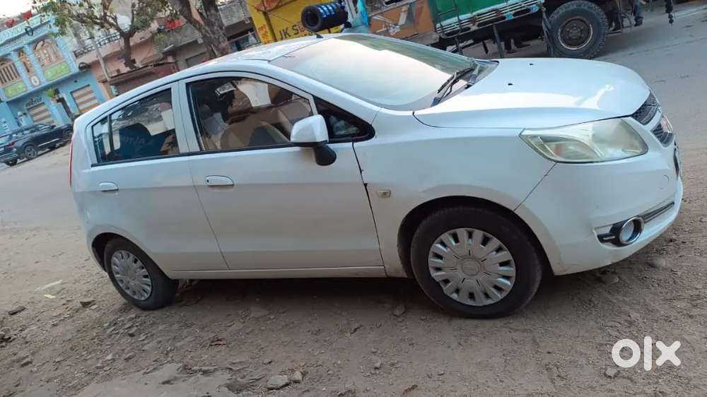 Excellent Mileage! Chevrolet Sail U-va Diesel (2015) – Well Maintained