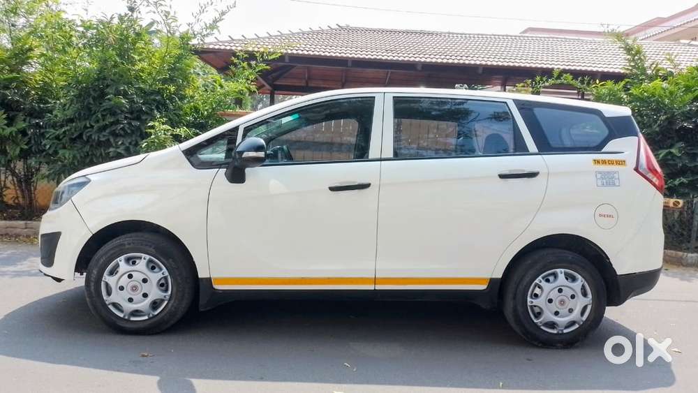 Mahindra Marazzo, 2020, Diesel