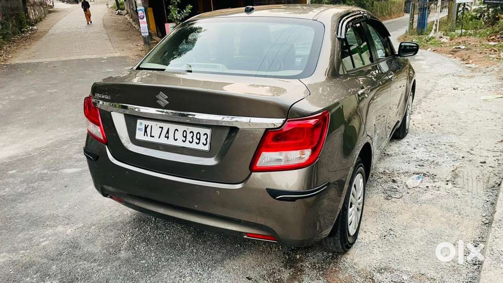 Maruti Suzuki Swift Dzire, 2023, Petrol